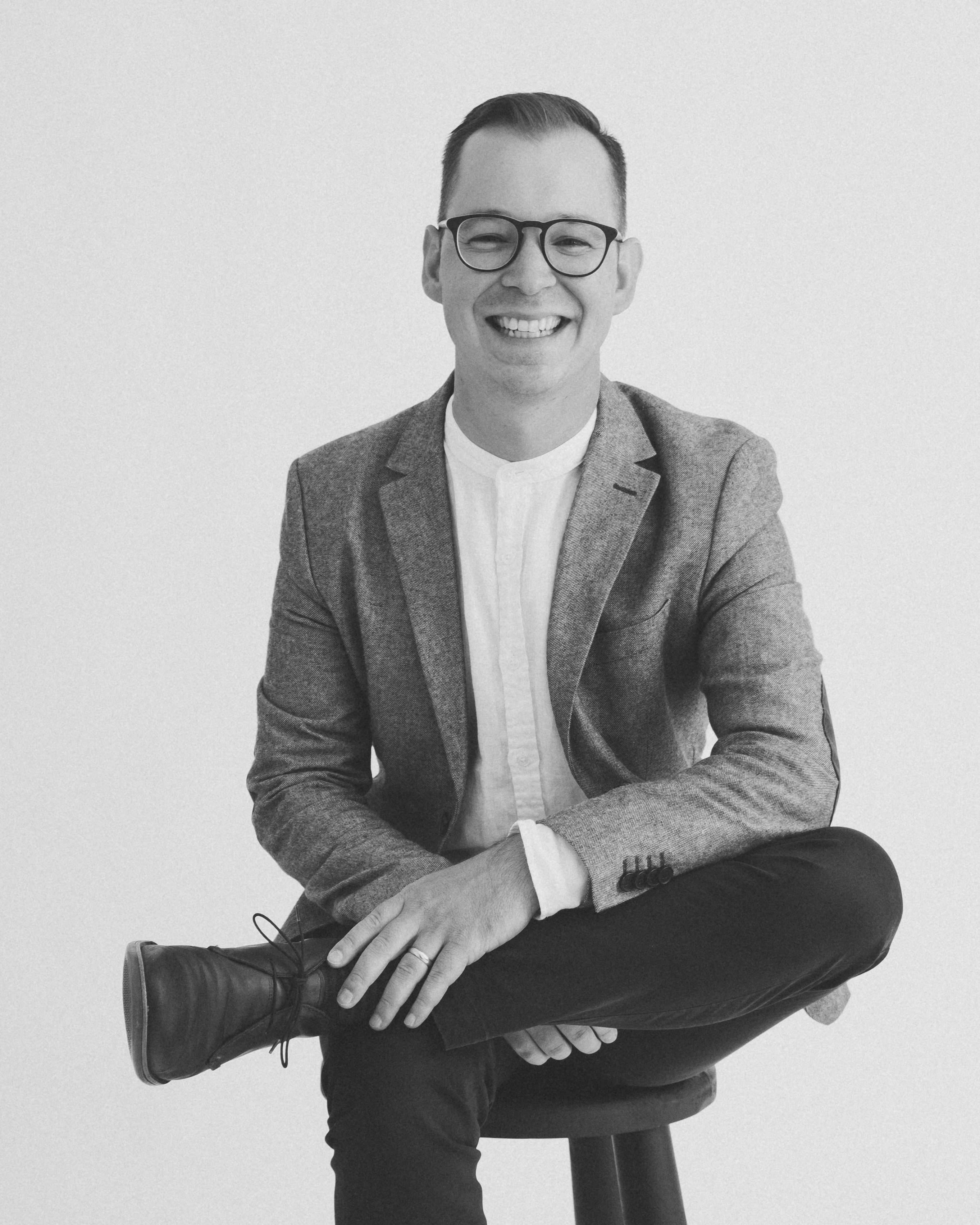 Dustin Anderson headshot
