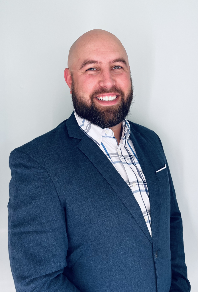 Justin Lewis headshot