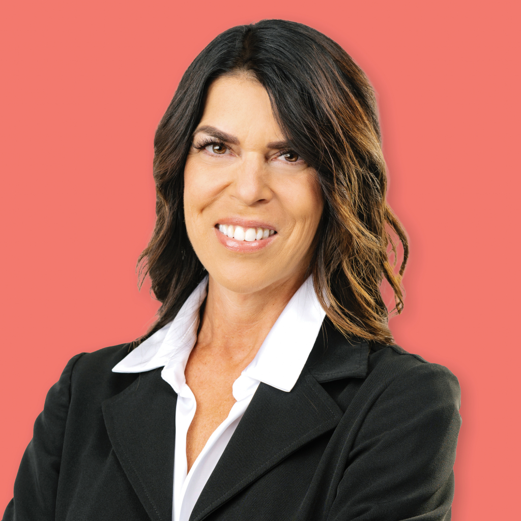 Lisa Vela headshot