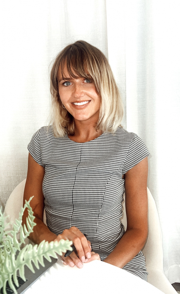 Megan Gunia headshot