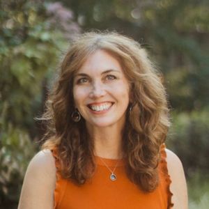 Jen Copeland headshot