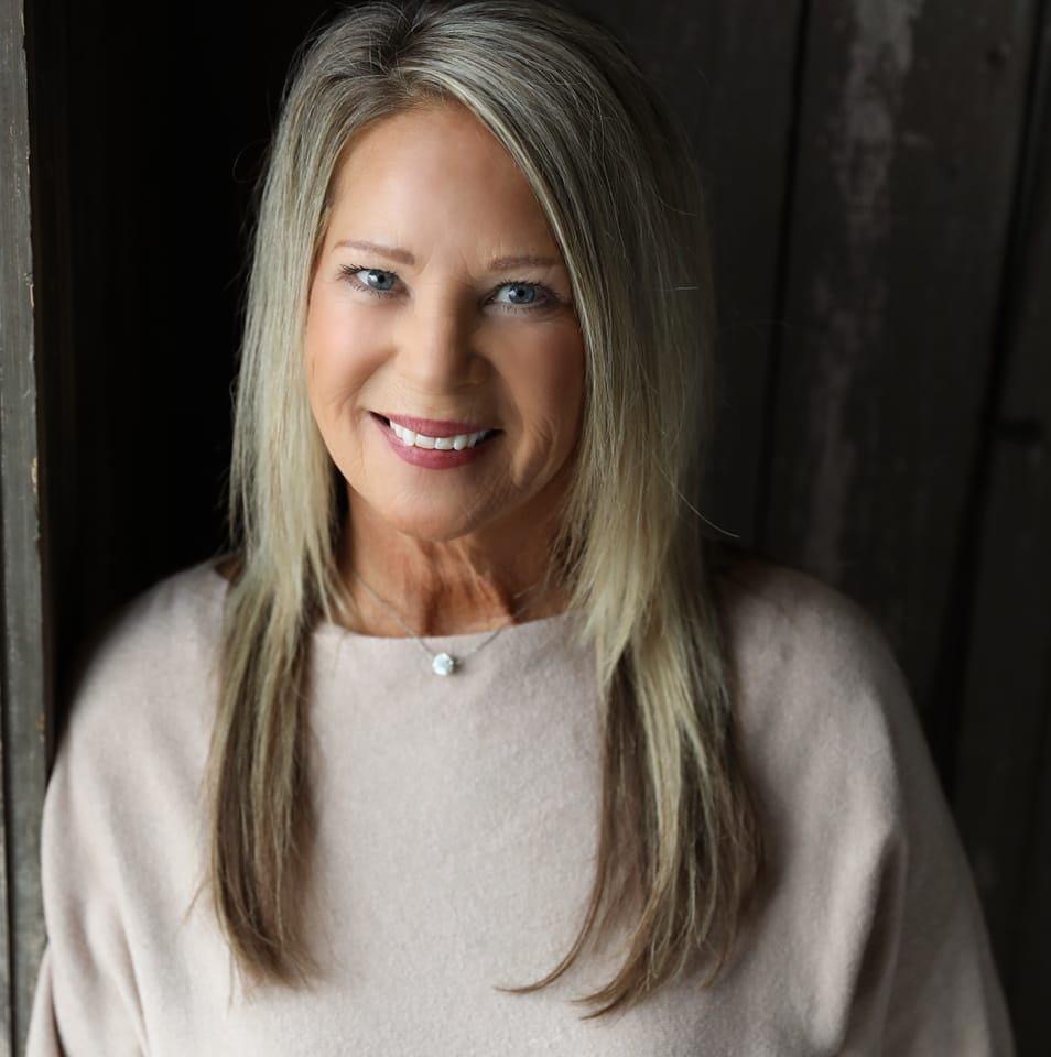 Karrie Harris headshot