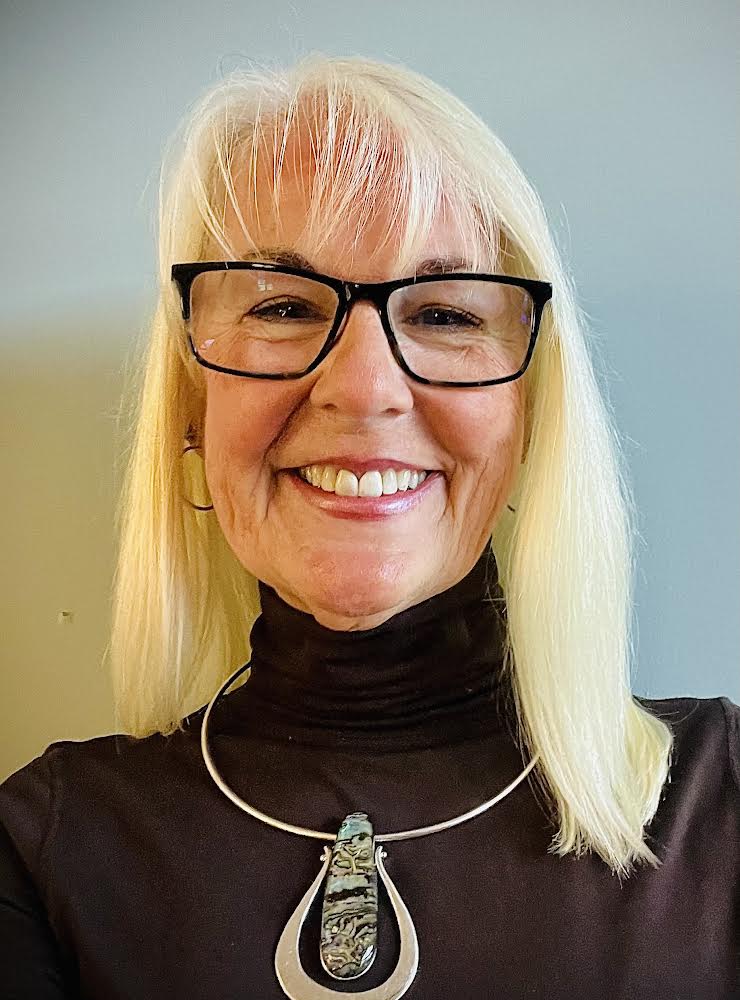 Cathy Smolinski headshot
