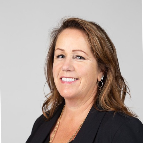 Linda Bensyl headshot