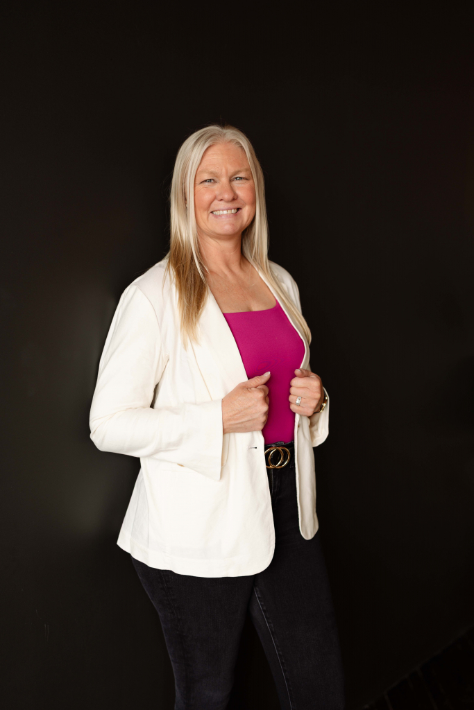 Lisa Wiersma headshot