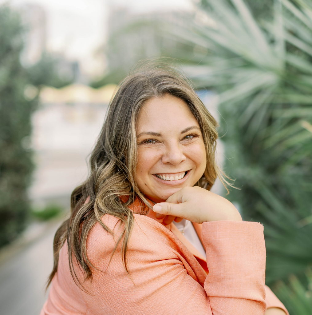 Sarah Allbee headshot