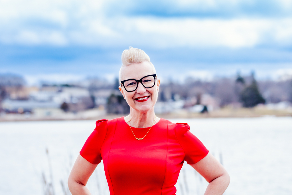 Crystal Hallack headshot